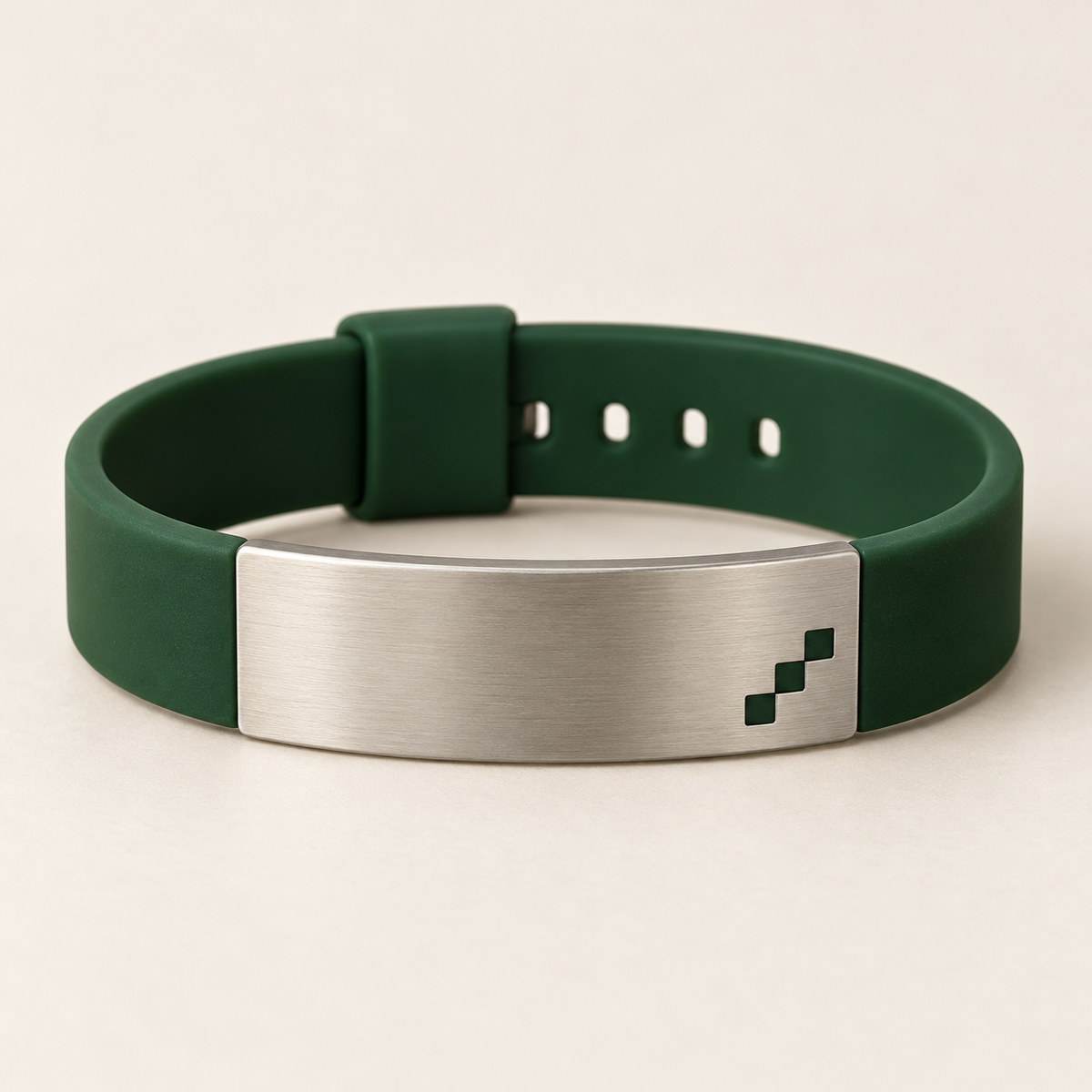 Guardamate QR Medical ID Bracelet — Concept 09