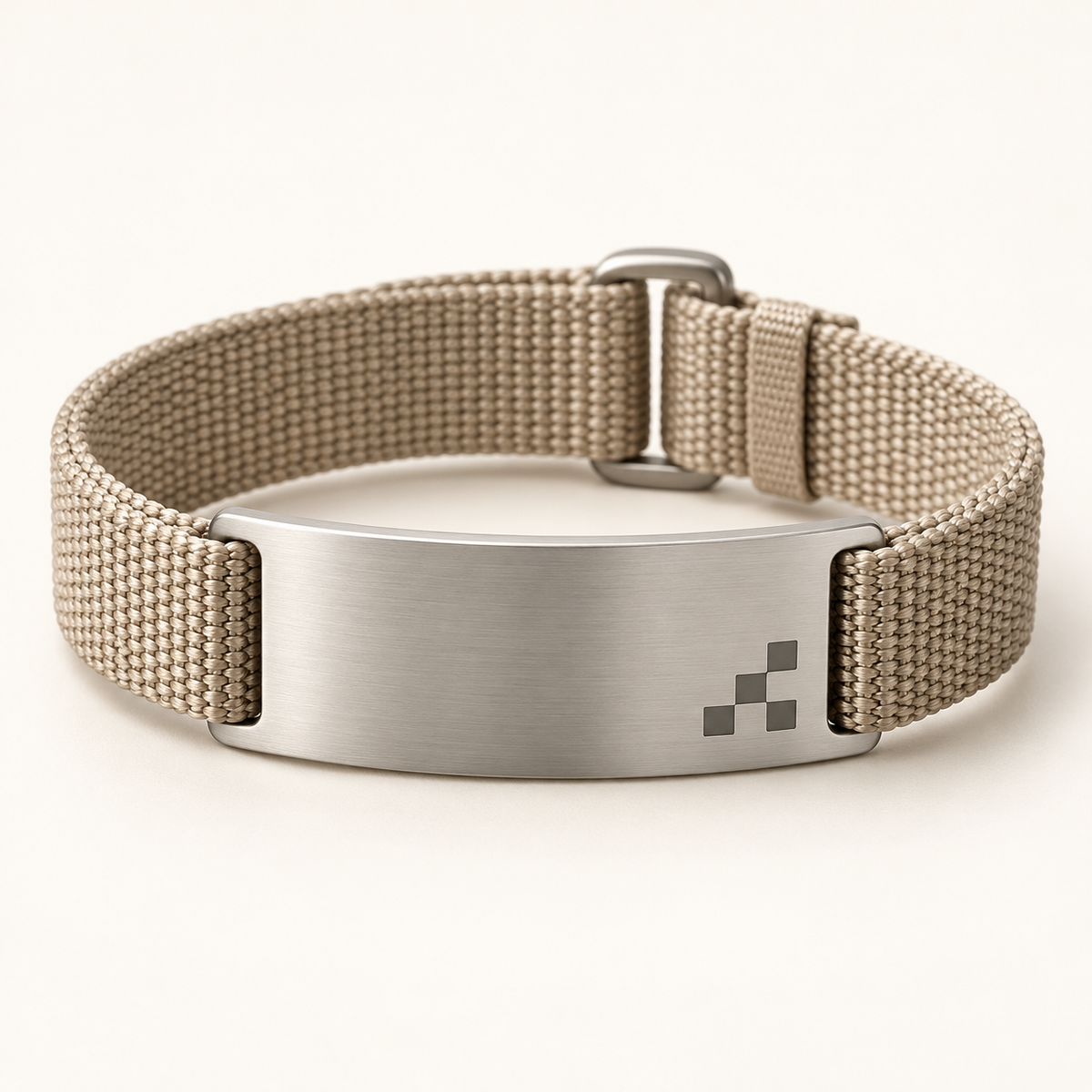 Guardamate QR Medical ID Bracelet — Concept 12