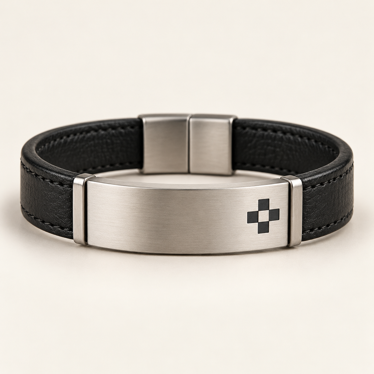 Guardamate QR Medical ID Bracelet — Concept 15